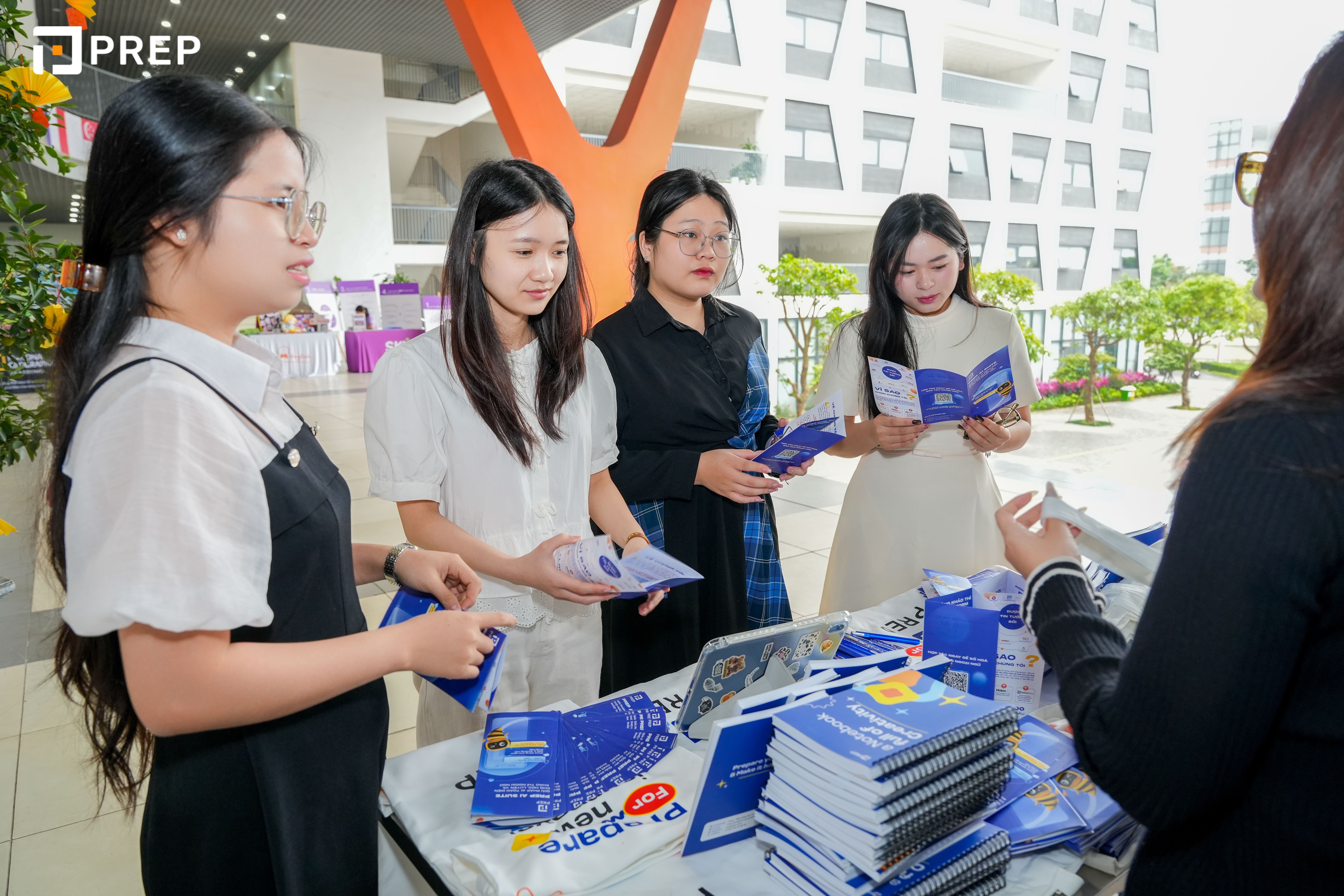 Phenika (8 of 12).jpg