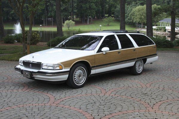 Station-wagon