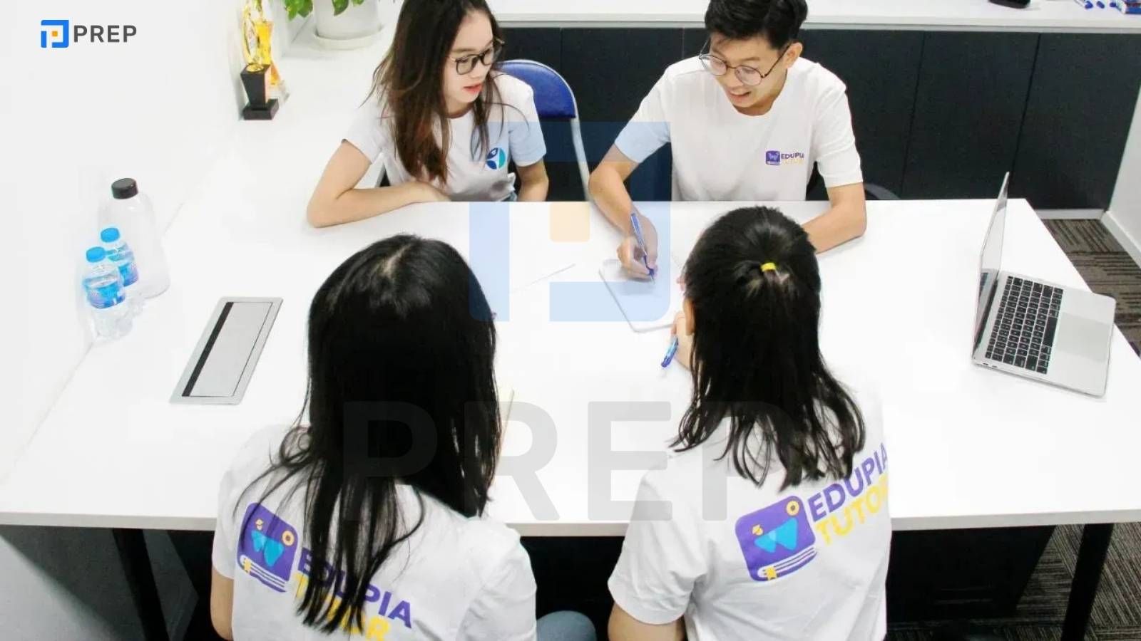 Các khóa học tiếng Anh cho người mất gốc online