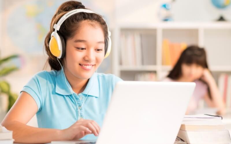 Học tiếng Trung online linh động thời gian, không gian học tập