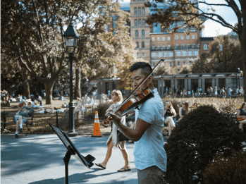 Một số bài mẫu TOEIC Speaking Part 2