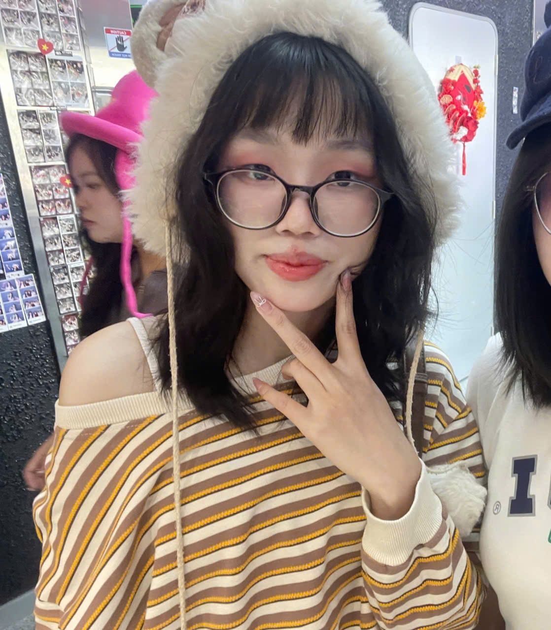 z6896050994683_8425dab0433d846b5517854eaab0a6da - Phương Dung.jpg